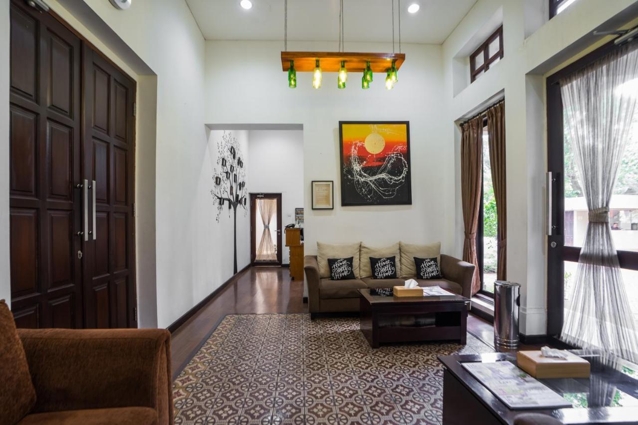 Jambuluwuk Residence Menteng Jakarta Exteriör bild