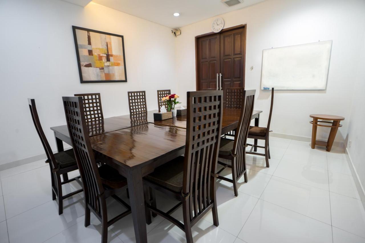 Jambuluwuk Residence Menteng Jakarta Exteriör bild