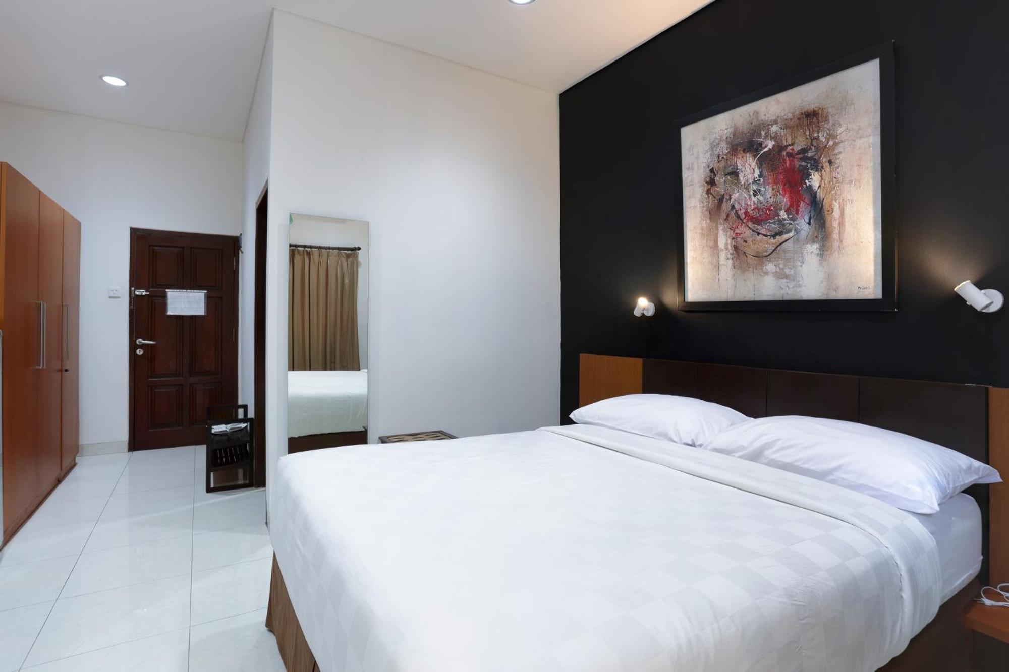 Jambuluwuk Residence Menteng Jakarta Exteriör bild