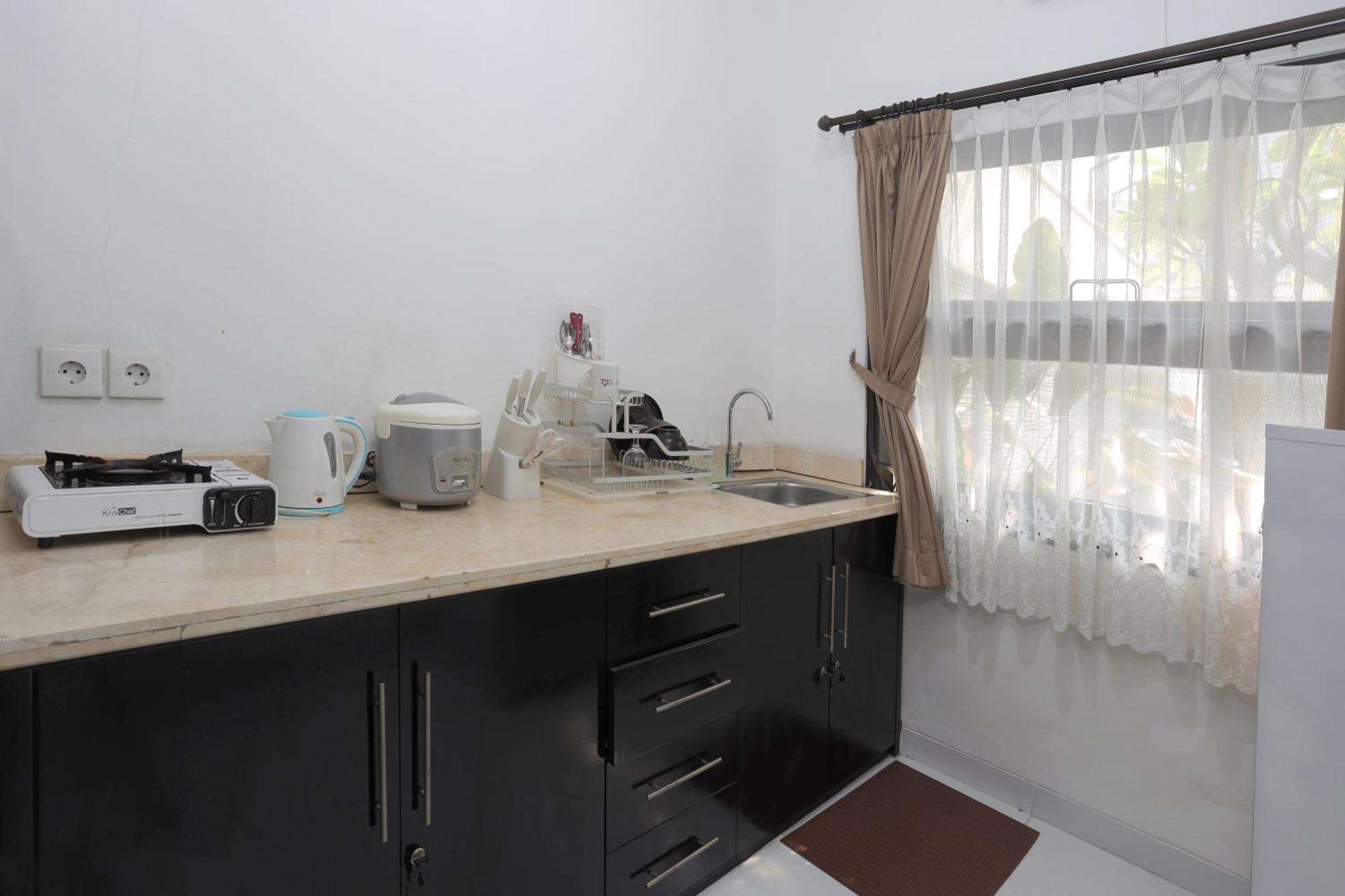 Jambuluwuk Residence Menteng Jakarta Exteriör bild