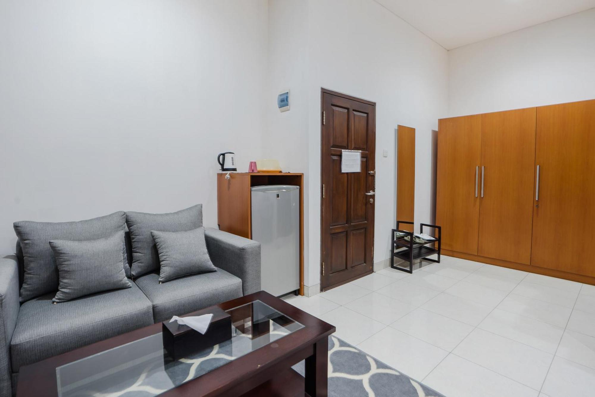 Jambuluwuk Residence Menteng Jakarta Exteriör bild